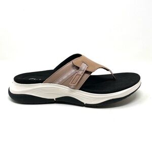 Clarks Women's Wave 2.0 Leather Sandal Dusty Pink Combination